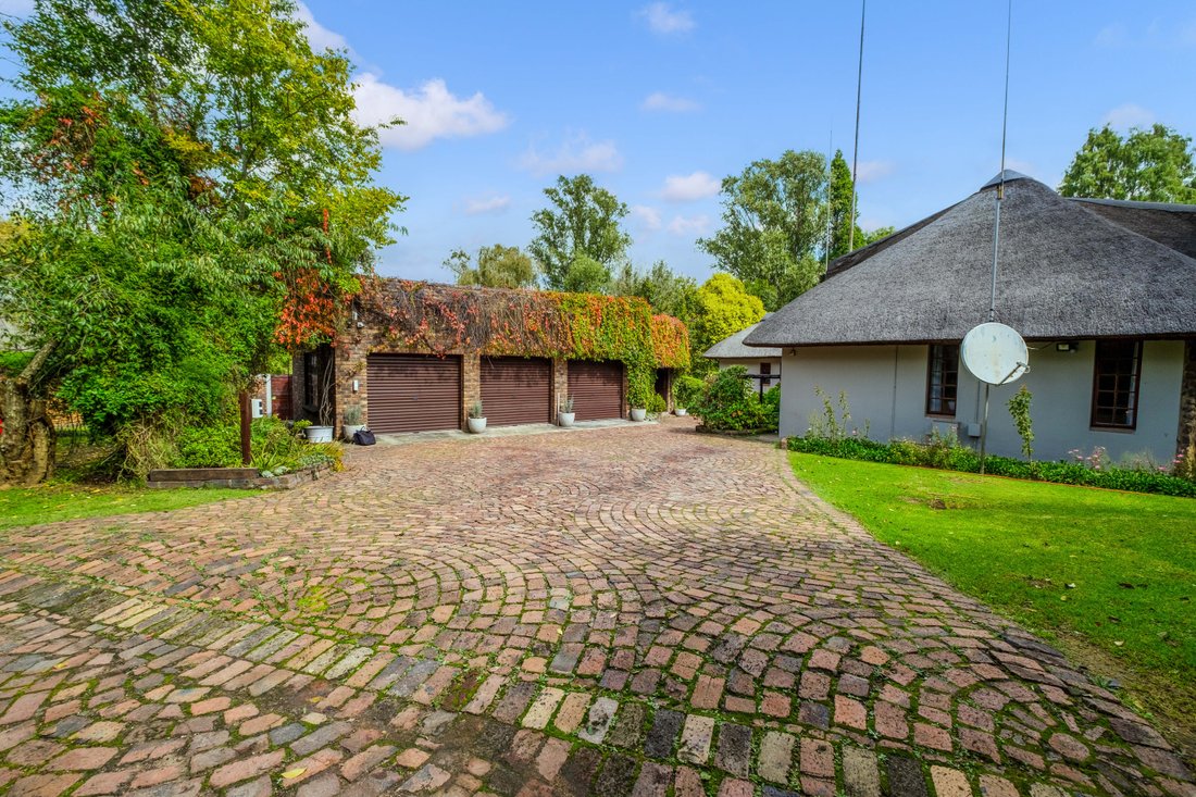 Farm Ranch in Midrand, Gauteng, South Africa 4 - 17837747