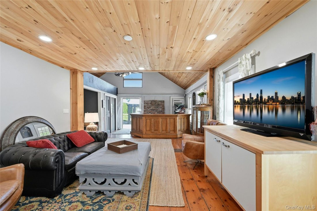 House in Cutchogue, New York, United States 4 - 17837756