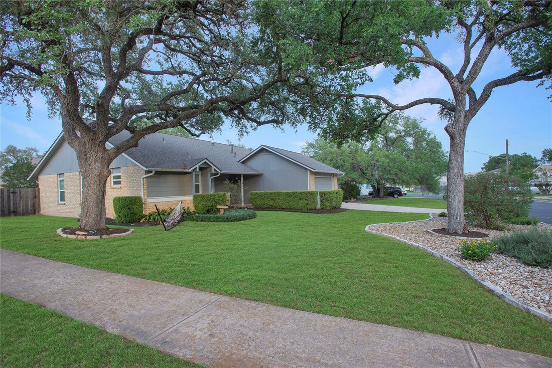 House in Austin, Texas, United States 4 - 17836727