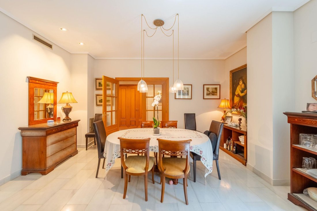Apartment in Ciutat Vella, Valencia, Spain 3 - 17837080