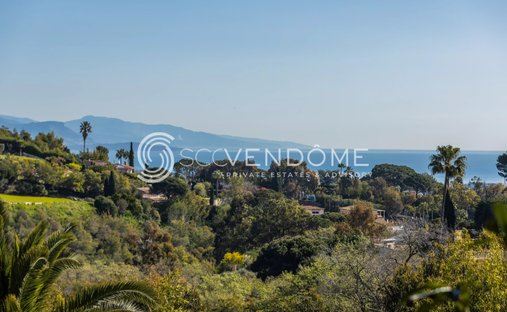 Villa in La Maure-Super Cannes, Vallauris, France 1