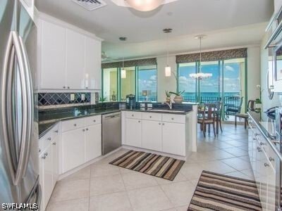 Condo in Marco Island, Florida, United States 5 - 17837623
