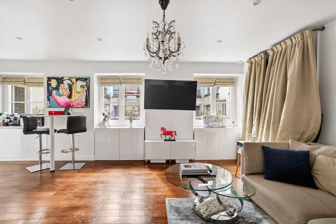 Apartment in Vendôme, Paris 1er Arrondissement, Paris 1 - 17837515