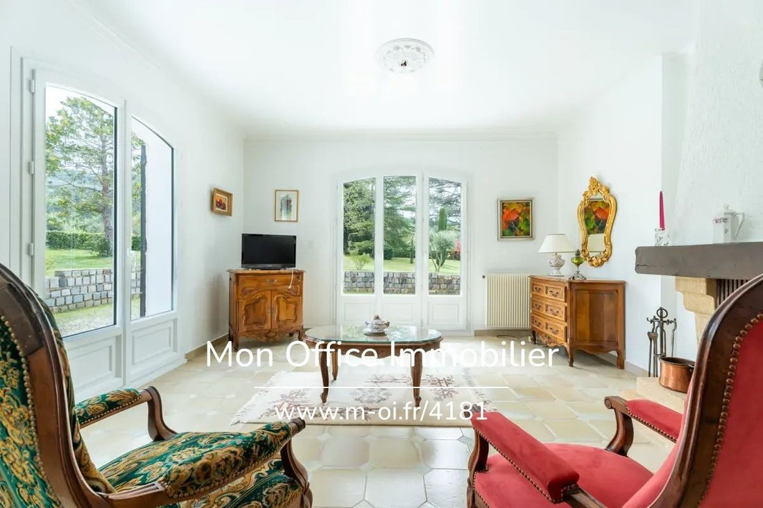 Maison à Trets, Provence-Alpes-Côte d'Azur, France 3 - 17837088