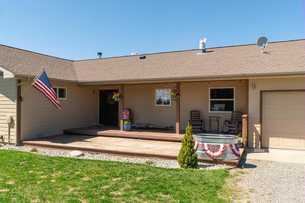 House in Eureka, Montana, United States 3 - 17836994