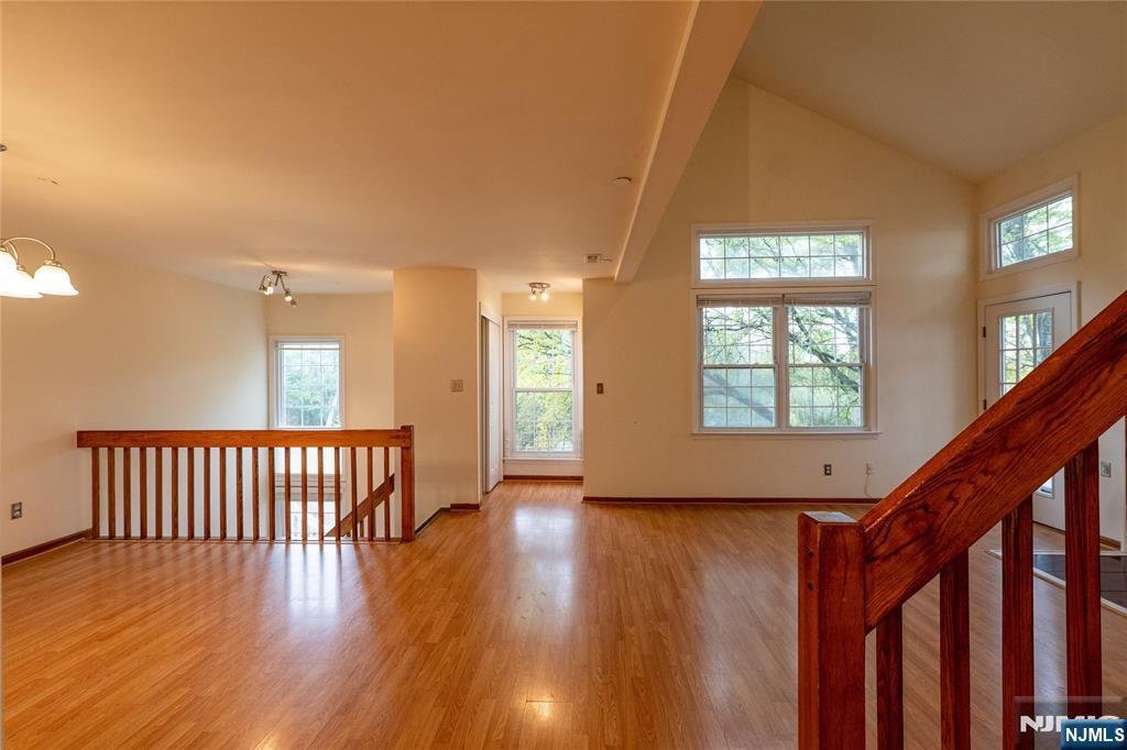 Condo in Englewood, New Jersey, United States 3 - 17836308