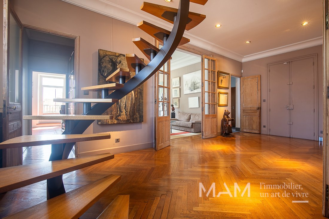 Apartment in Castellane, 6e Arrondissement, Marseille 2 - 17837113