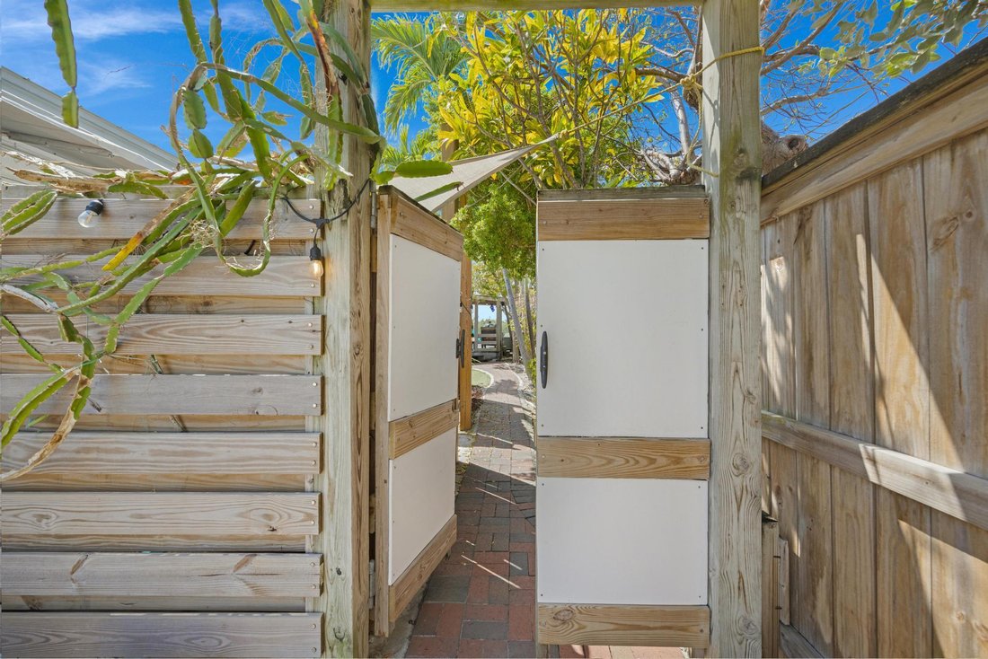 House in Key West, Florida, United States 2 - 17836924