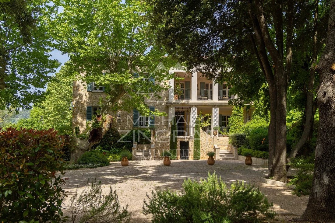 Estate in Fayence, Provence-Alpes-Côte d'Azur, France 3 - 17837340