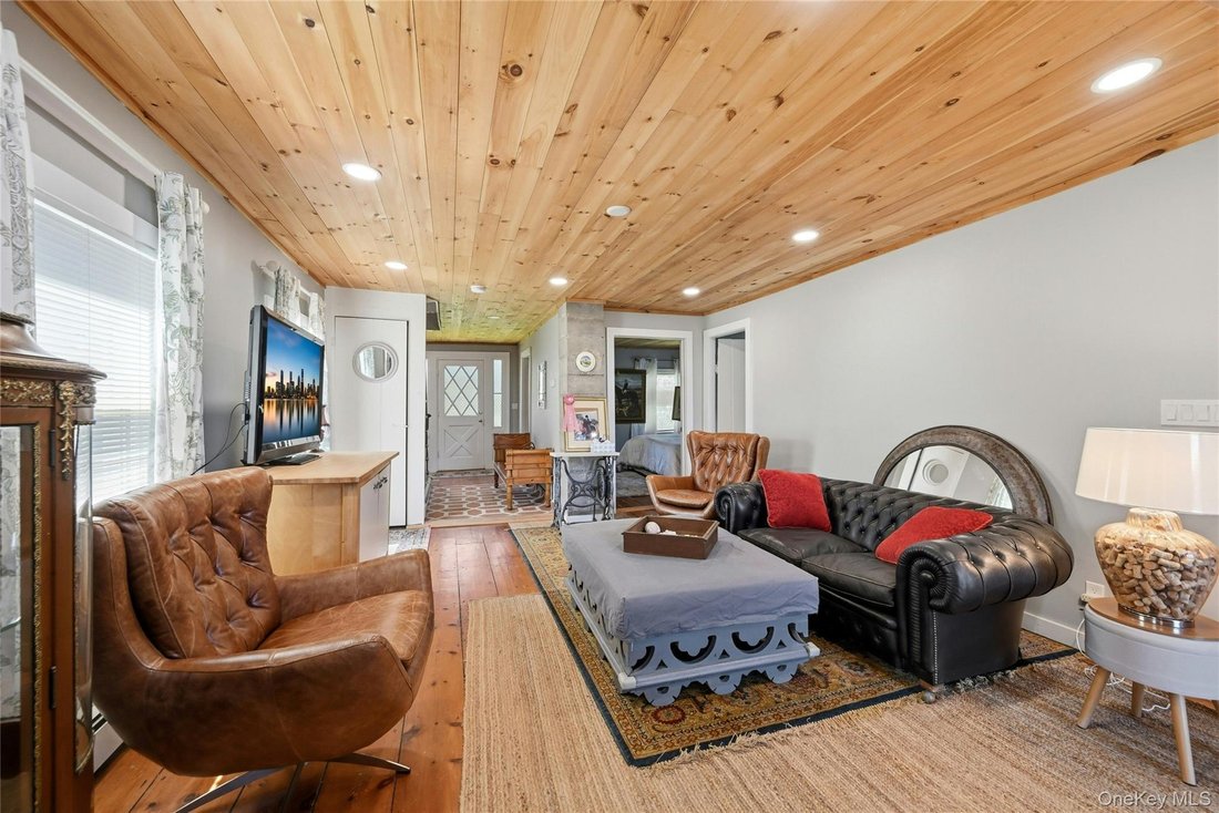 House in Cutchogue, New York, United States 5 - 17837756