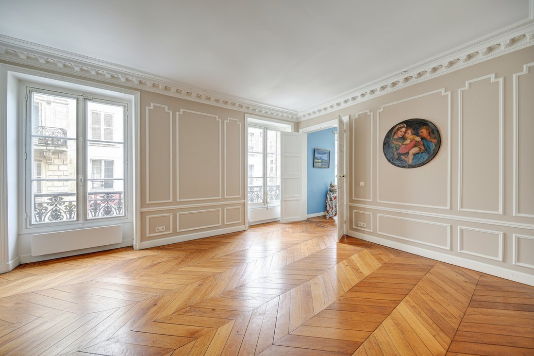 Apartment in Elysées-Madeleine, Paris 8e Arrondissement, Paris 4 - 17837512