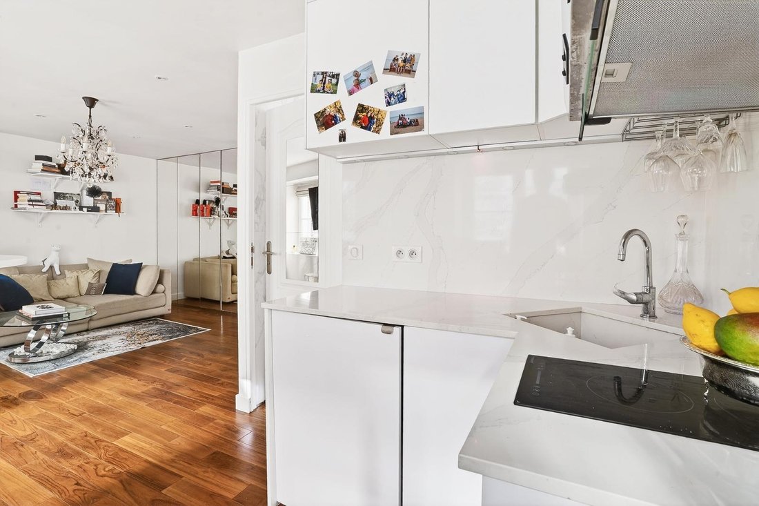 Apartment in Vendôme, Paris 1er Arrondissement, Paris 4 - 17837515