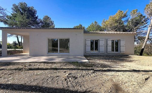 Villa in Mimet, Provence-Alpes-Côte d'Azur, France 1