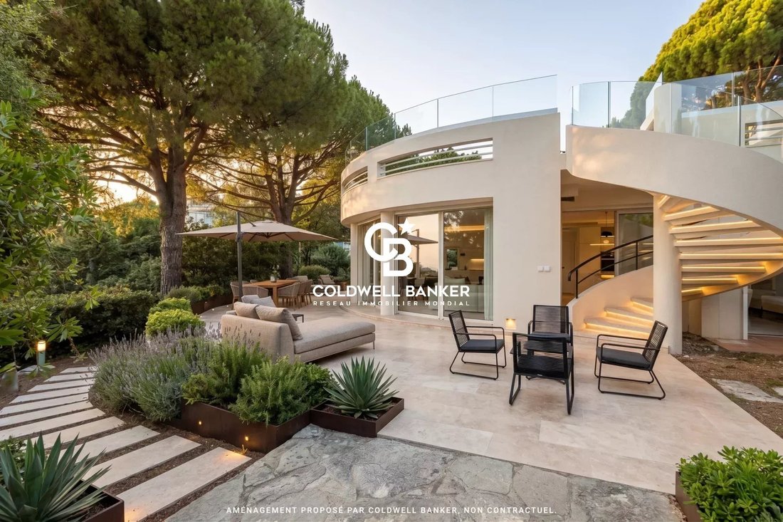 Estate in La Maure-Super Cannes, Vallauris, France 4 - 17708533