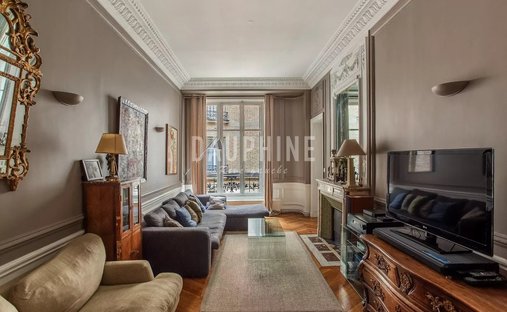 Apartment in Saint Thomas d'Aquin, Paris 7e Arrondissement, Paris 1