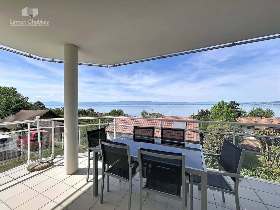 Apartment in Evian-les-Bains, Auvergne-Rhône-Alpes, France 1 - 17837382