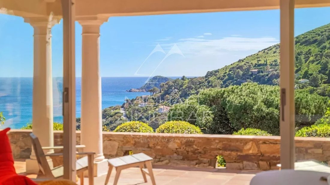 Villa in Ramatuelle, Provence-Alpes-Côte d'Azur, France 3 - 17837509
