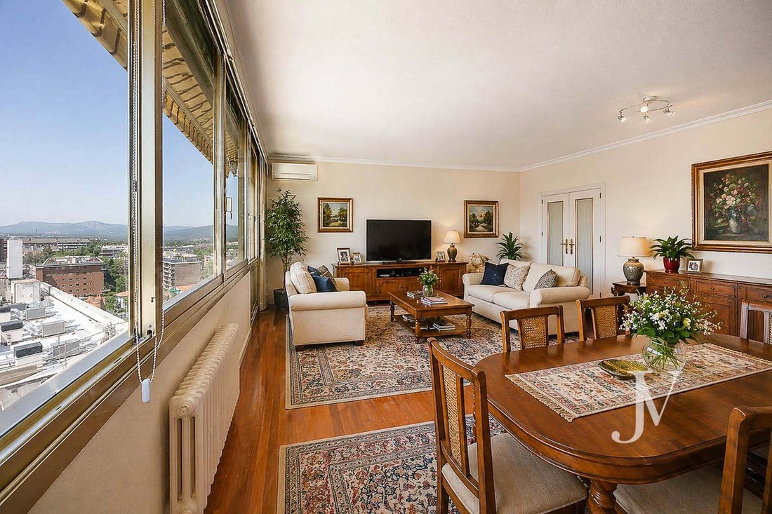 Apartment in Fuencarral-El Pardo, Madrid, Spain 2 - 17836802