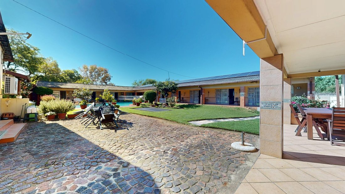 Altro a Lambton, Gauteng, Sudafrica 3 - 17837748