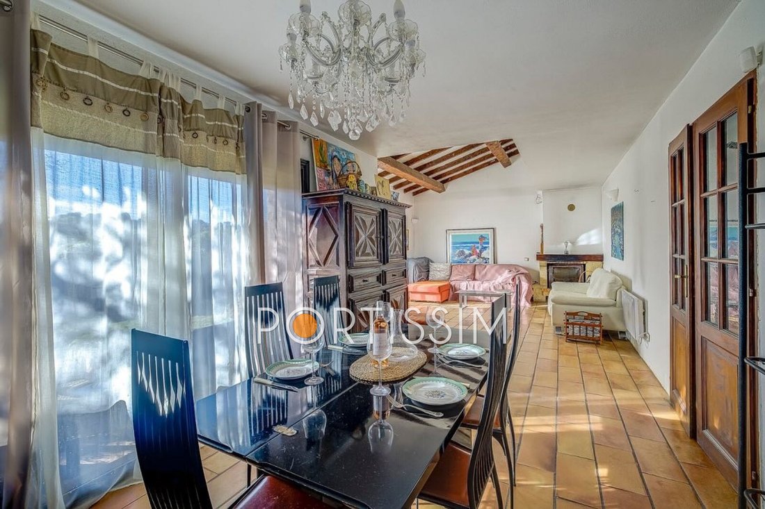 Villa in Plan de Noves, Vence, France 3 - 17837082