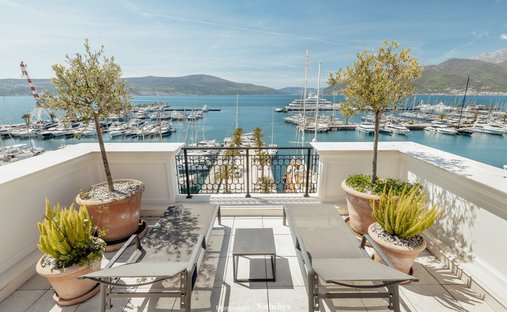 Apartamento en Tivat, Municipio de Tivat, Montenegro 1