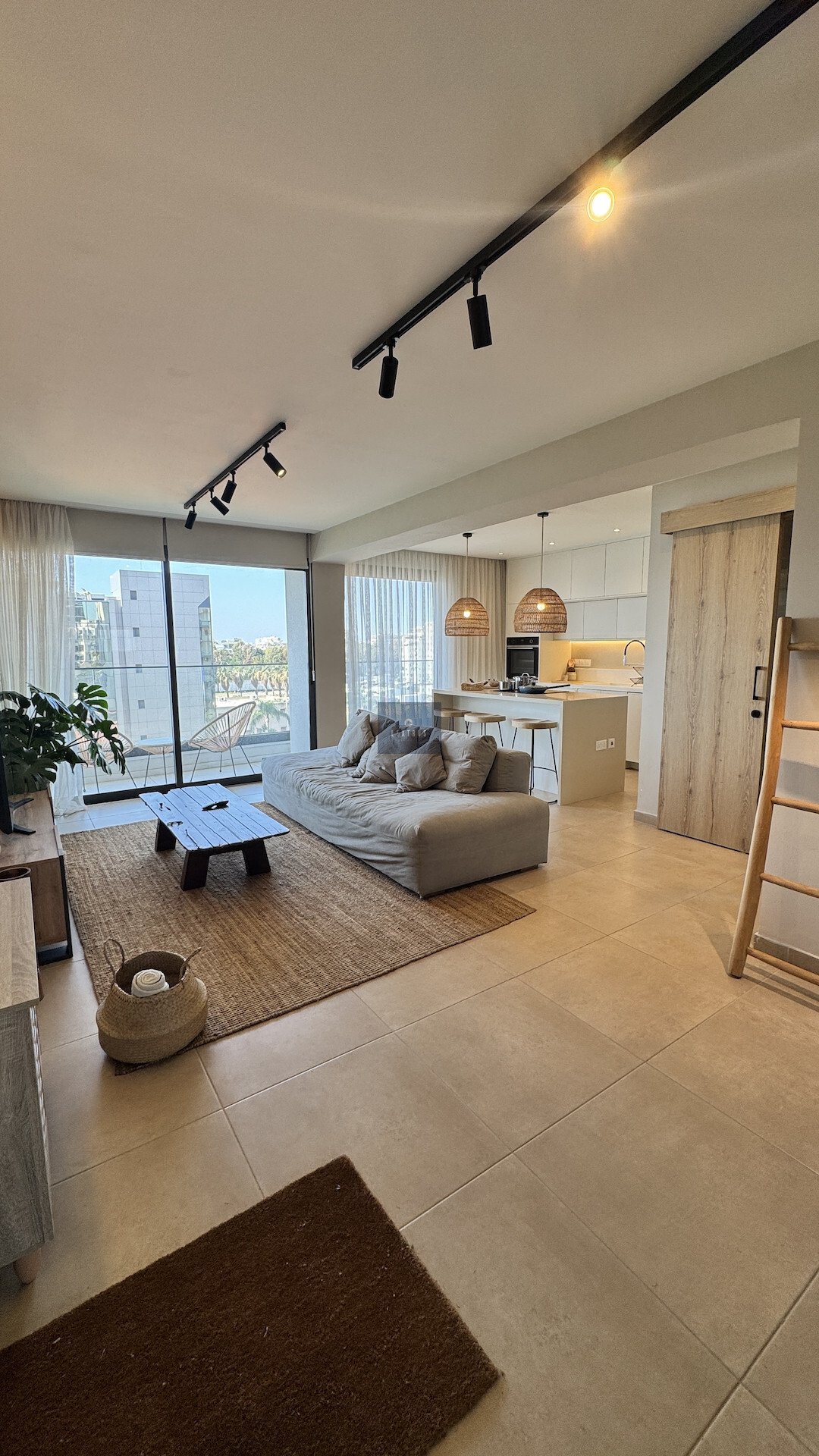 Apartment in Limassol, Limassol, Cyprus 2 - 17837370