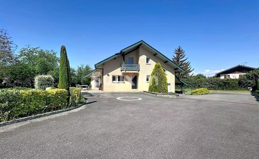Maison à Allinges, Auvergne-Rhône-Alpes, France 1
