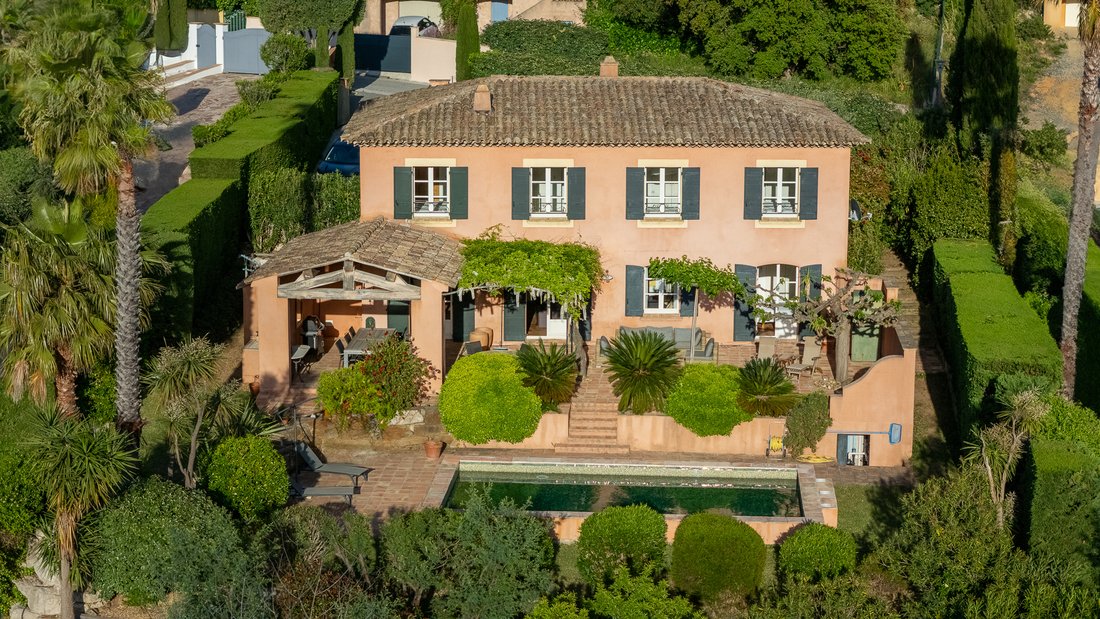 House in Nartelle-Noyer-Bellevue-bd des Sardinaux, Sainte-Maxime, France 1 - 17075427