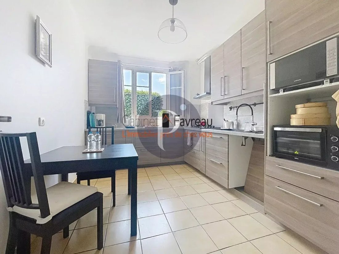 House in Vitry-sur-Seine, Ile-de-France, France 1 - 17562770