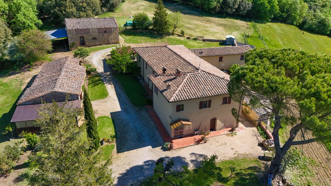 Country House in Sovicille, Tuscany, Italy 2 - 17836537