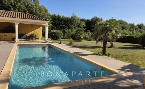 Villa in Croix de Poumeyrac, Beziers, France 1