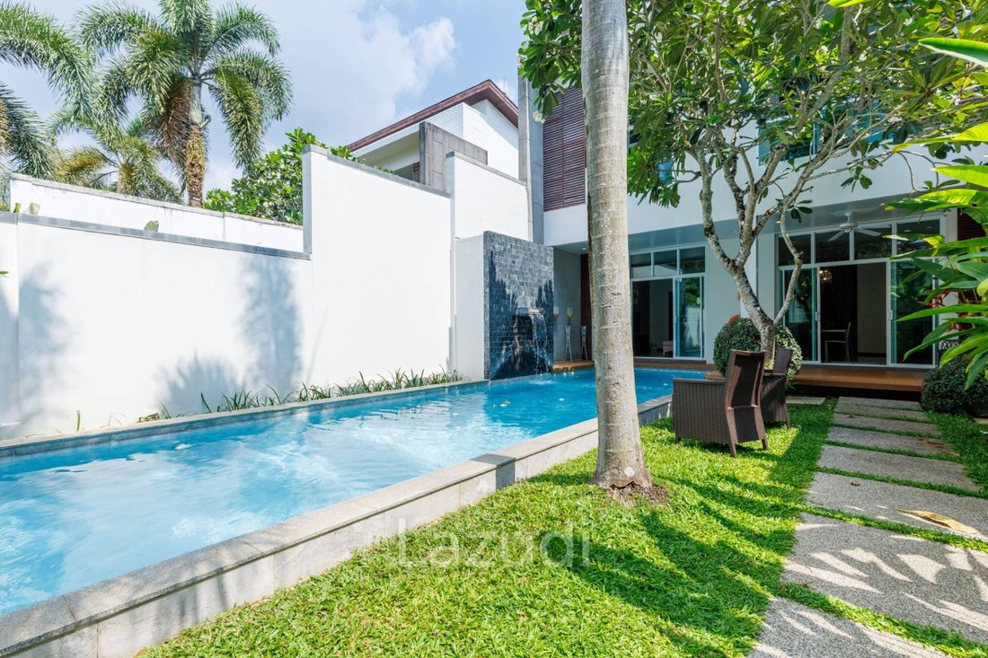 Apartment in Choeng Thale, Phuket, Thailand 1 - 17837655