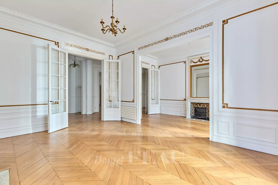Apartment in Chaillot, Paris 16e Arrondissement, Paris 3 - 17837493