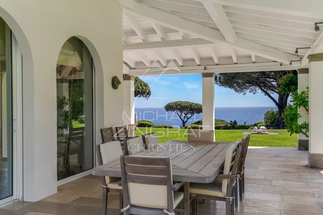 Estate in Ramatuelle, Provence-Alpes-Côte d'Azur, France 5 - 16608128