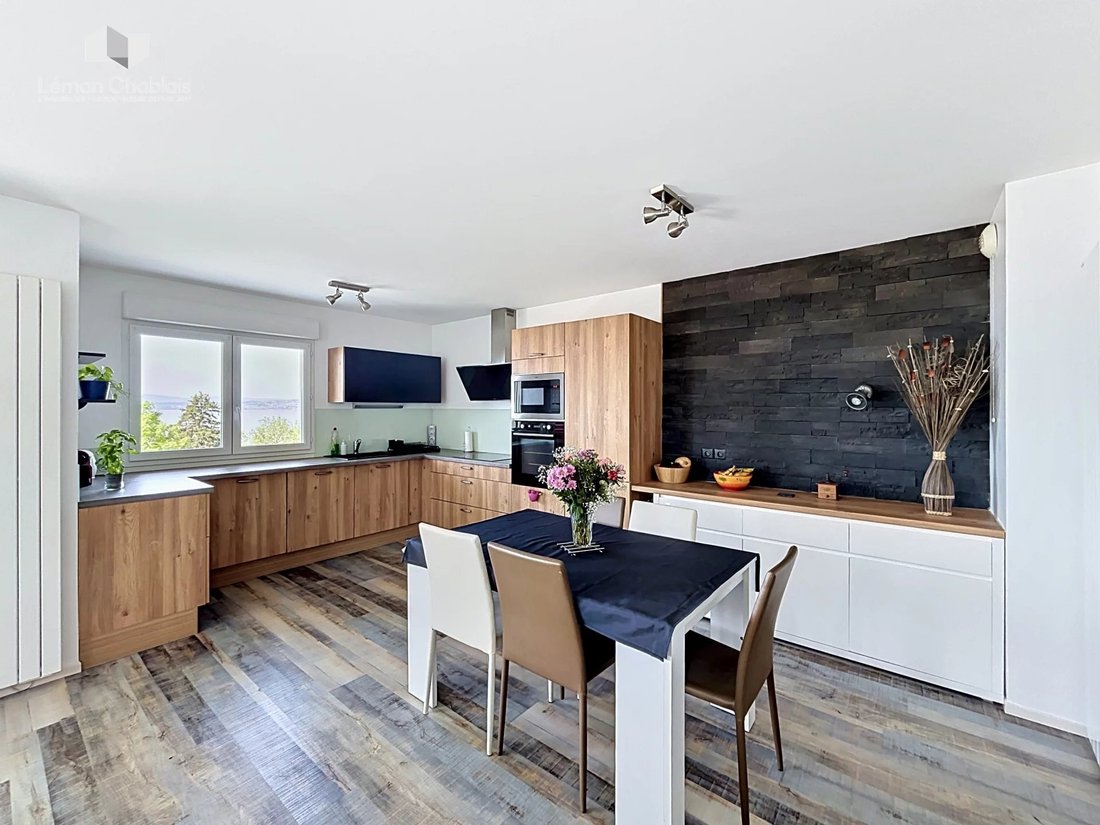 Apartment in Evian-les-Bains, Auvergne-Rhône-Alpes, France 3 - 17837382