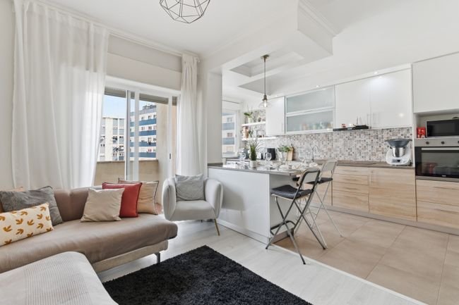 Apartment in Pontinha e Famoes, Lisbon, Portugal 3 - 17836821