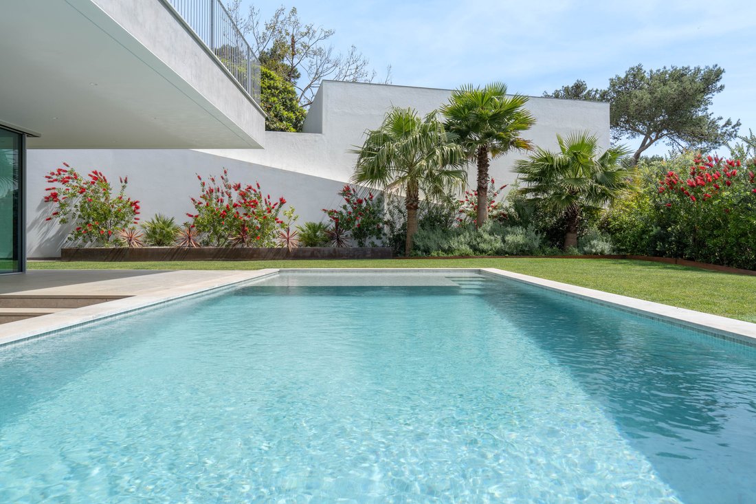 Villa in Cascais e Estoril, Lisbon, Portugal 2 - 17837886