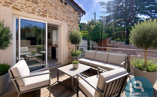 Wohnung in Saint-Cyr-au-Mont-d'Or, Auvergne-Rhône-Alpes, Frankreich 1