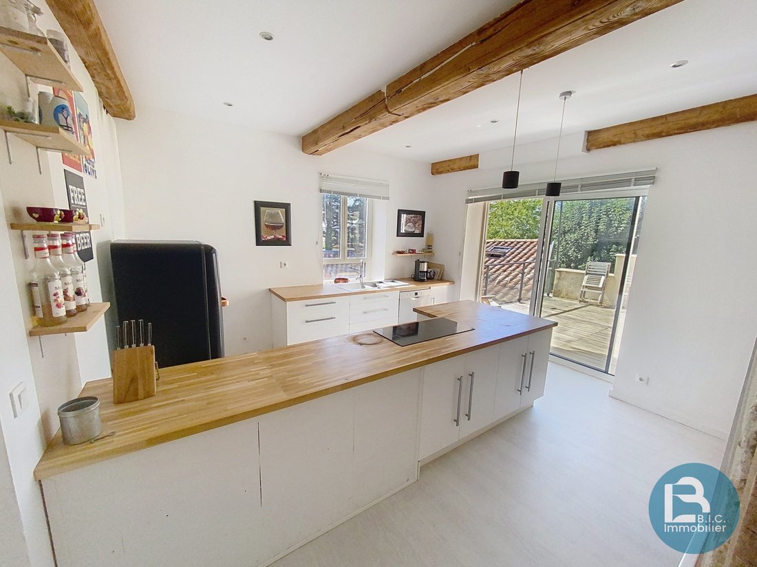 Apartment in Saint-Cyr-au-Mont-d'Or, Auvergne-Rhône-Alpes, France 4 - 17840947