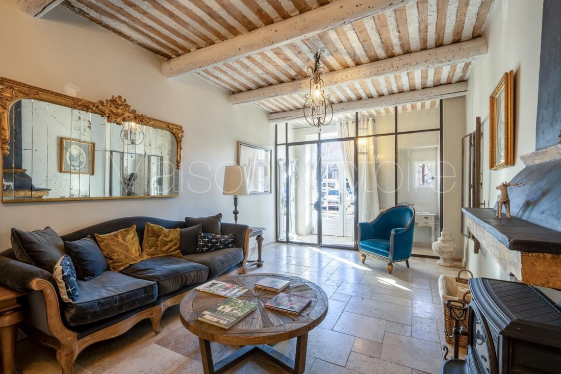 House in Goult, Provence-Alpes-Côte d'Azur, France 1 - 17839954