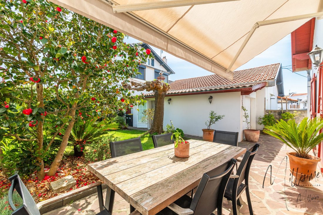 House in Biarritz, Nouvelle-Aquitaine, France 3 - 17840997