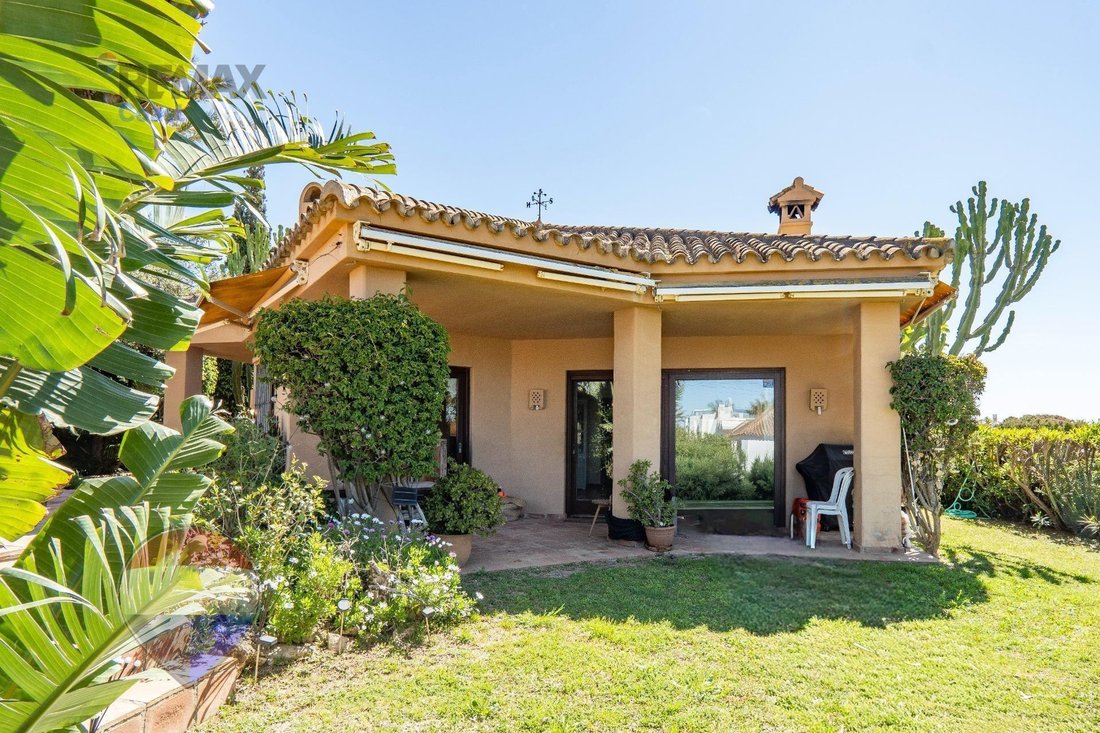 Villa a Elviria-Cabopino, Marbella, Spagna 1 - 17839814