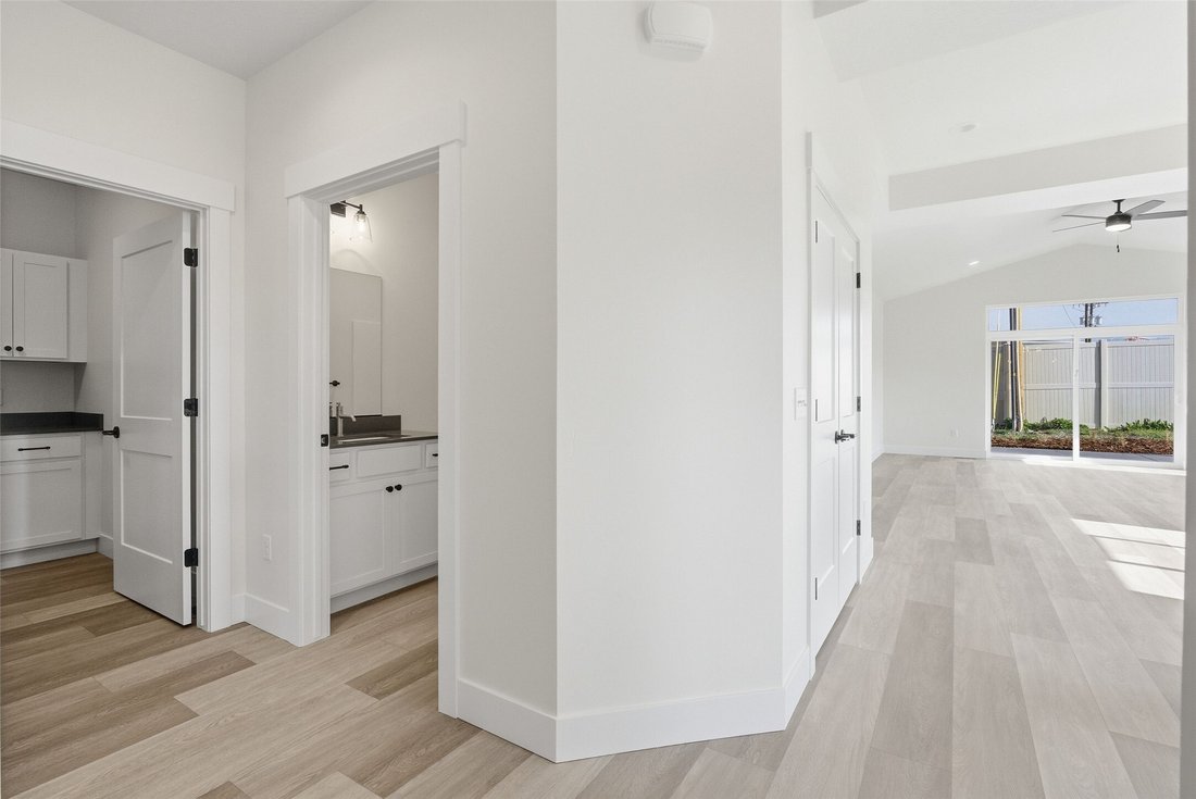 House in Missoula, Montana, United States 5 - 17454837