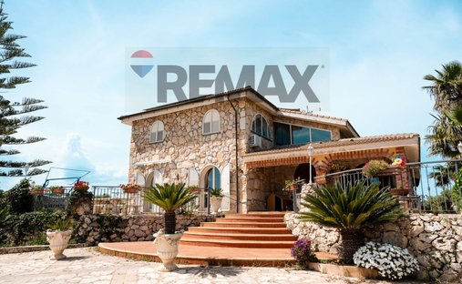 Villa en Solarino, Sicilia, Italia 1