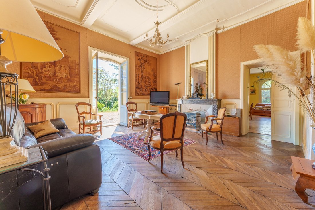Corneilhan, Occitania, France 4 - 17839833