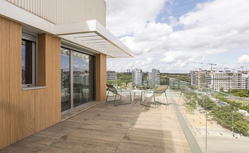 Penthouse in Hortaleza, Madrid, Spain 1