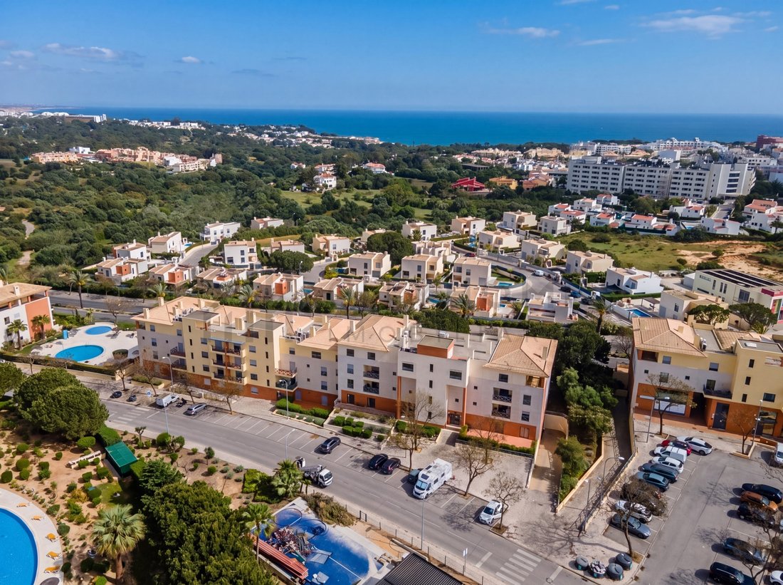 Apartment in Olhos de Agua, Algarve, Portugal 1 - 17840101