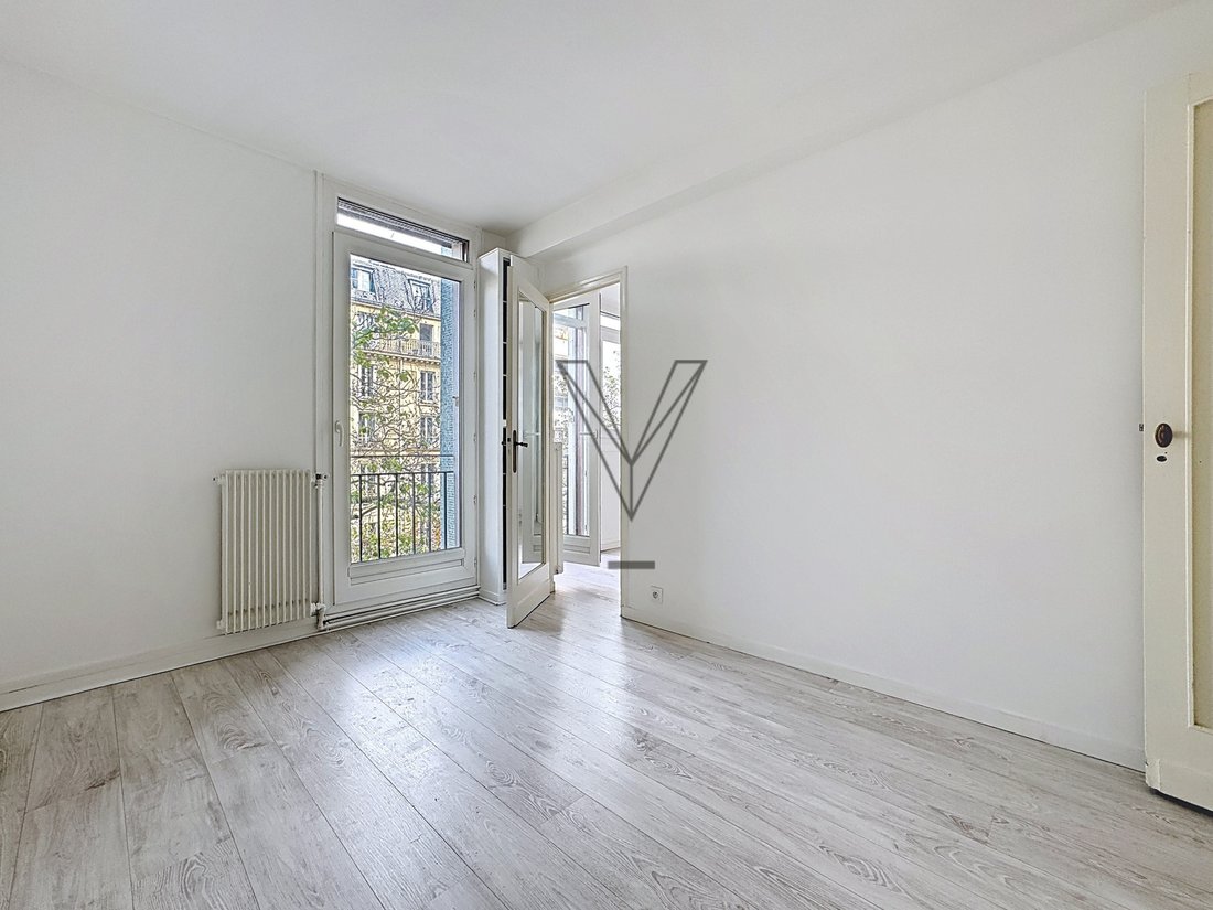 Apartment in Grange Aux Belles-Terrage, Paris 10e Arrondissement, Paris 5 - 17839391