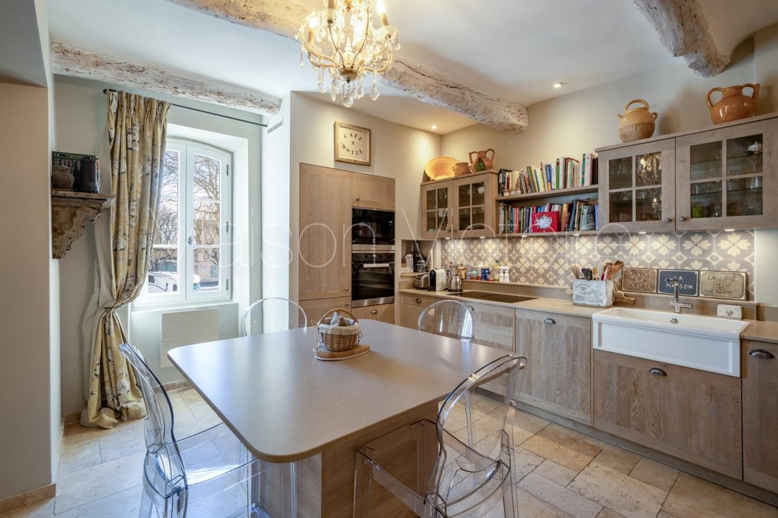 House in Goult, Provence-Alpes-Côte d'Azur, France 2 - 17839954