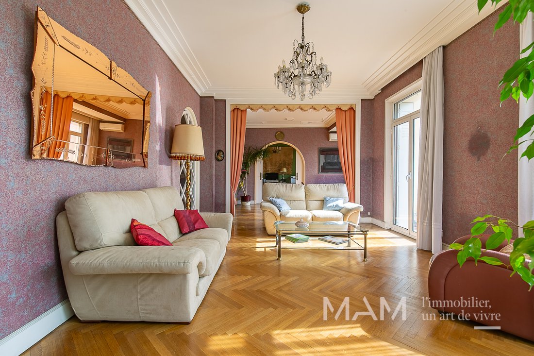 Apartment in Castellane, 6e Arrondissement, Marseille 4 - 17839266